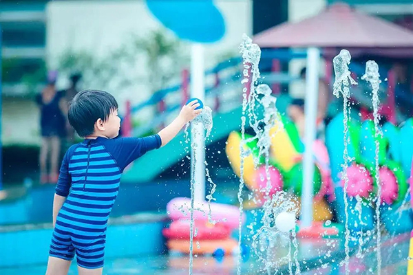 水世界儿童戏水区