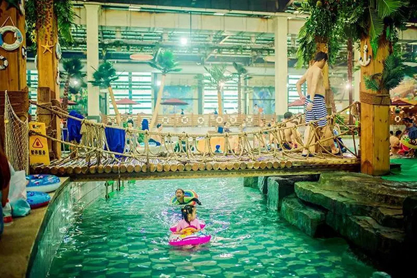 水世界漂流区